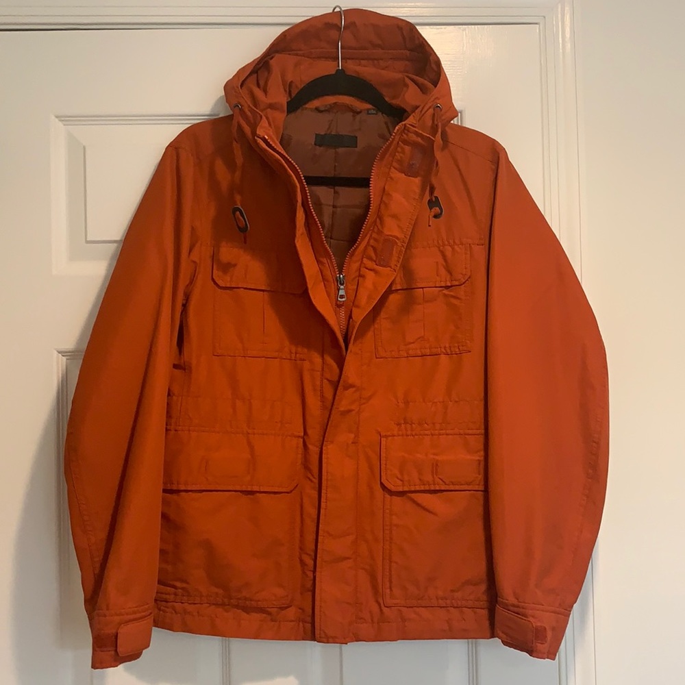 Uniqlo Men’s Rain Jacket in Burnt Orange